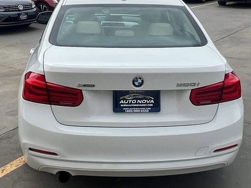 Used 2018 BMW 320i xDrive Sedan AWD/4WD image 11