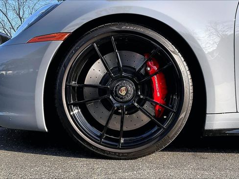 Used 2023 Porsche 911 Carrera GTS w/ Premium Package image 12