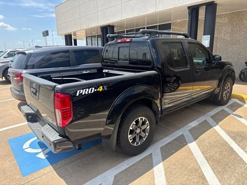 Used 2020 Nissan Frontier PRO-4X w/ Pro-4x Utility Package AWD/4WD image 9