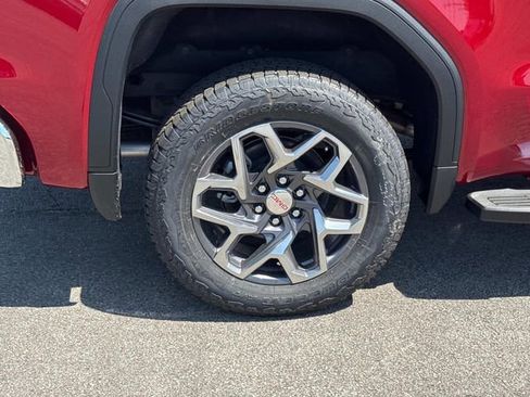 New 2026 GMC Sierra 1500 SLT w/ SLT Premium Package image 11