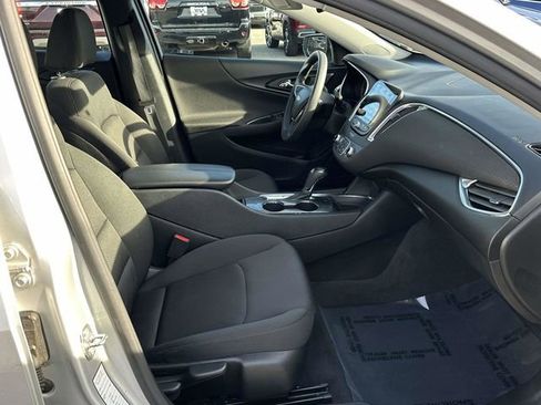 Used 2020 Chevrolet Malibu LT image 20