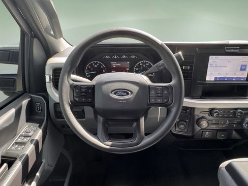 Used 2025 Ford F250 XL w/ STX Appearance Package AWD/4WD image 10