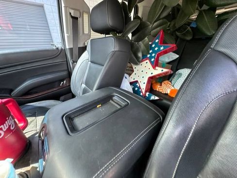 Used 2018 GMC Yukon SLT RWD image 30