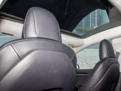 Used 2022 Tesla Model 3 RWD image 18