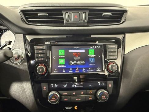 Used 2020 Nissan Rogue Sport SL w/ Premium Package image 22