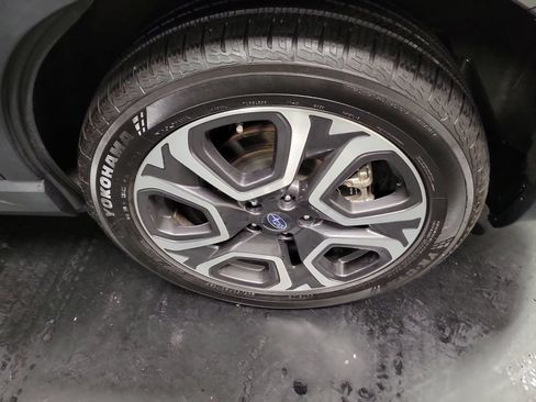 Used 2023 Subaru Ascent Limited AWD/4WD image 10