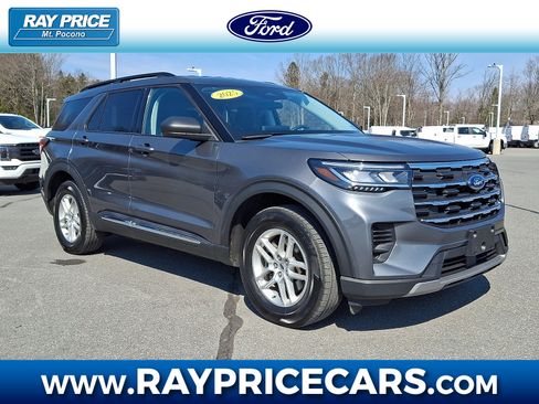 Certified 2025 Ford Explorer Active AWD/4WD image 1