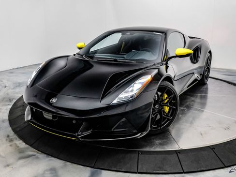 New 2026 Lotus Emira SE RWD image 5