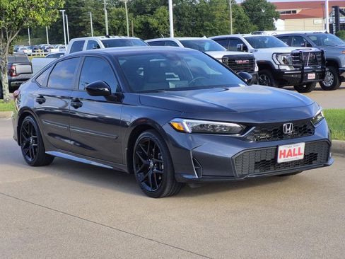 Used 2025 Honda Civic Sport image 1