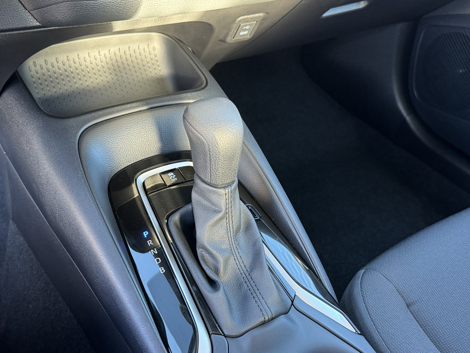 New 2027 Toyota Corolla LE FWD image 19