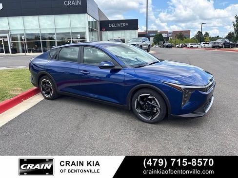 Certified 2025 Kia K4 EX FWD image 2