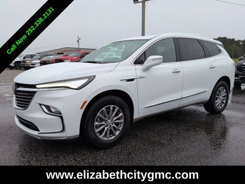 Used 2023 Buick Enclave Essence AWD/4WD image 8