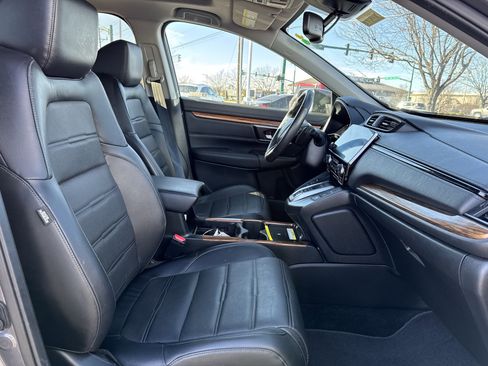 Used 2022 Honda CR-V Touring image 16