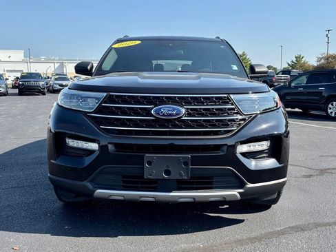 Used 2020 Ford Explorer XLT w/ Equipment Group 202A AWD/4WD image 10
