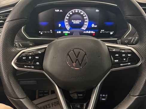 Used 2024 Volkswagen Tiguan SE R-Line AWD/4WD image 25
