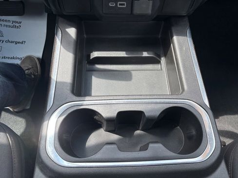 Used 2022 Chevrolet Silverado 1500 RST AWD/4WD image 25