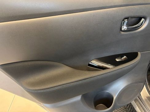 Used 2023 Nissan Leaf SV Plus image 25