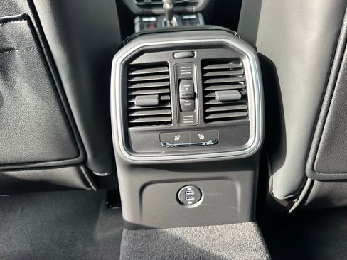 Used 2026 Porsche Macan S image 39