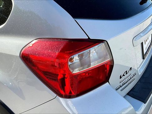Used 2017 Subaru Crosstrek 2.0i Premium AWD/4WD image 18