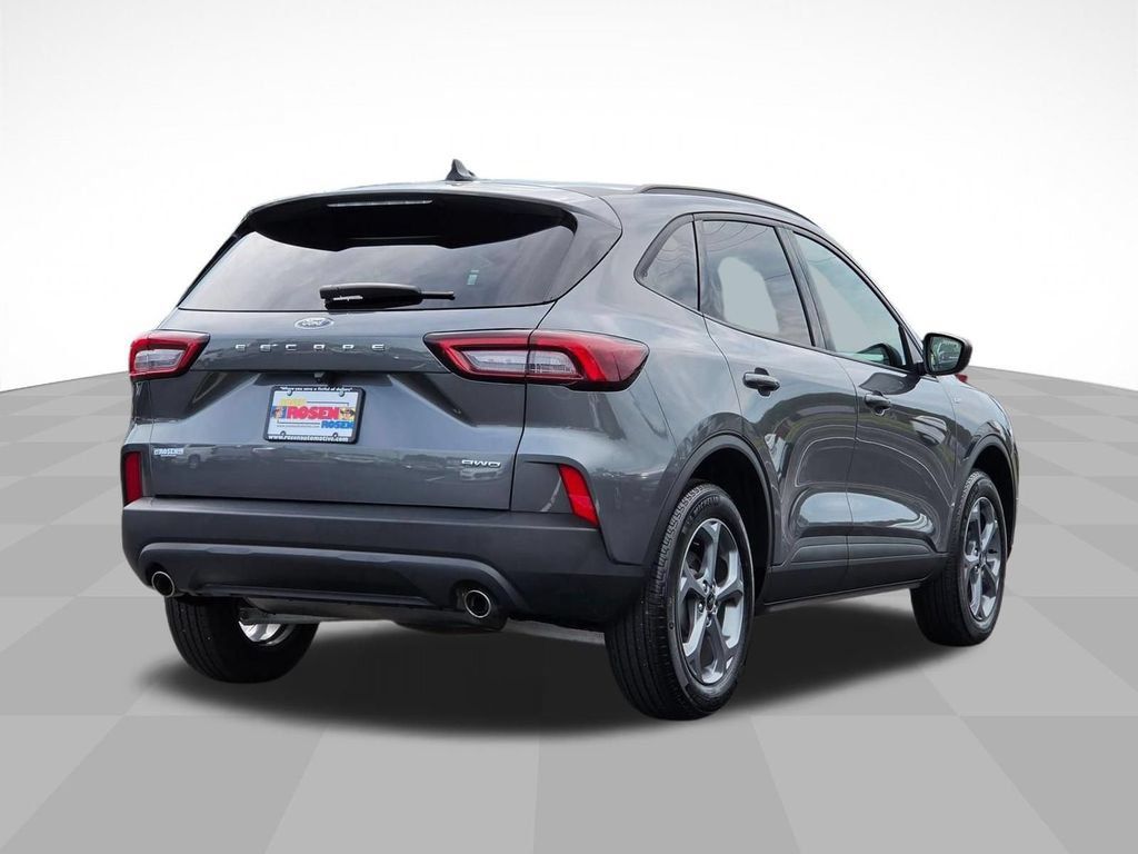 Used 2025 Ford Escape ST-Line AWD/4WD image 3