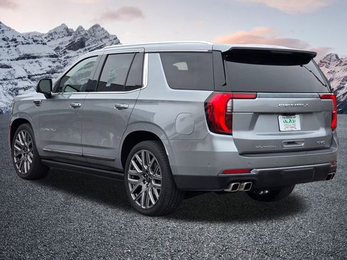 Certified 2025 GMC Yukon Denali Ultimate image 19