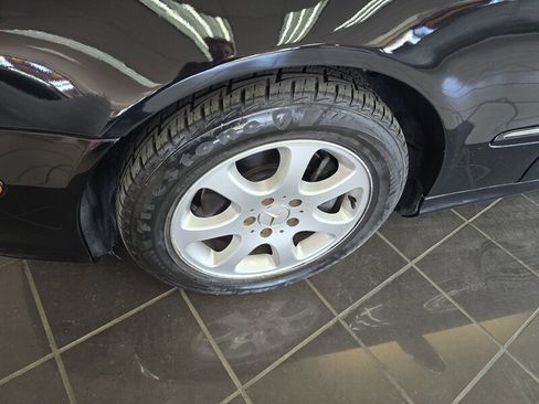 Used 2004 Mercedes-Benz CLK 320 Cabriolet image 24