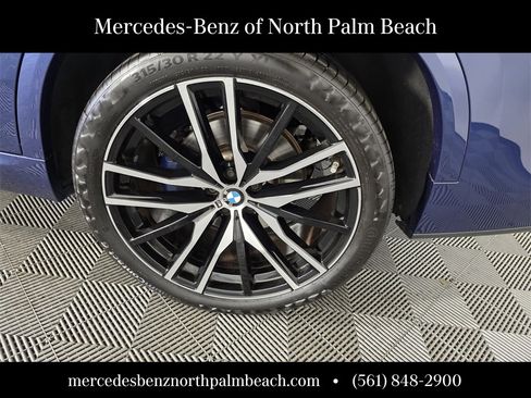 Used 2022 BMW X5 sDrive40i w/ M Sport Package image 17
