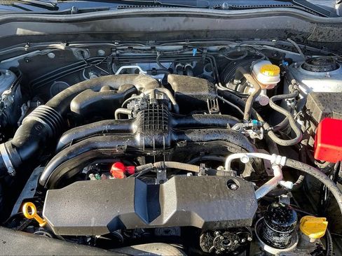 Used 2016 Subaru Forester 2.5i Premium w/ All-Weather Package image 11