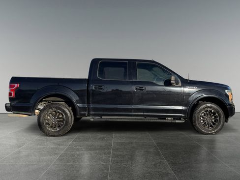 Used 2019 Ford F150 XLT w/ Equipment Group 302A Luxury AWD/4WD image 8