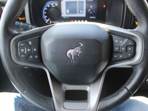 Used 2023 Ford Bronco Badlands AWD/4WD image 28