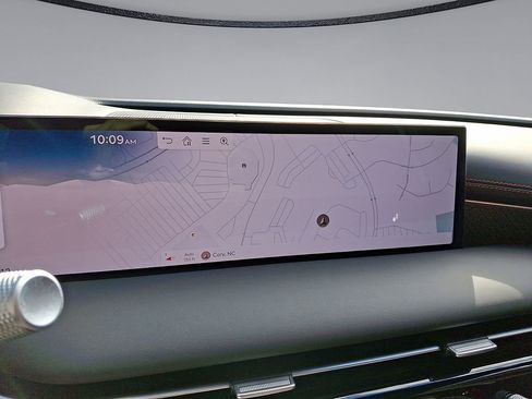 Used 2025 Genesis G80 3.5T Sport Prestige image 14