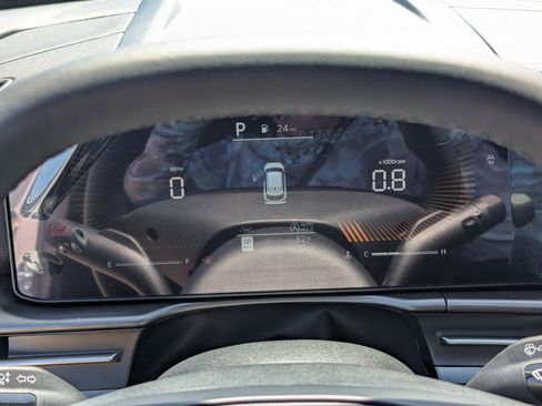 New 2026 Kia Sportage EX FWD image 32