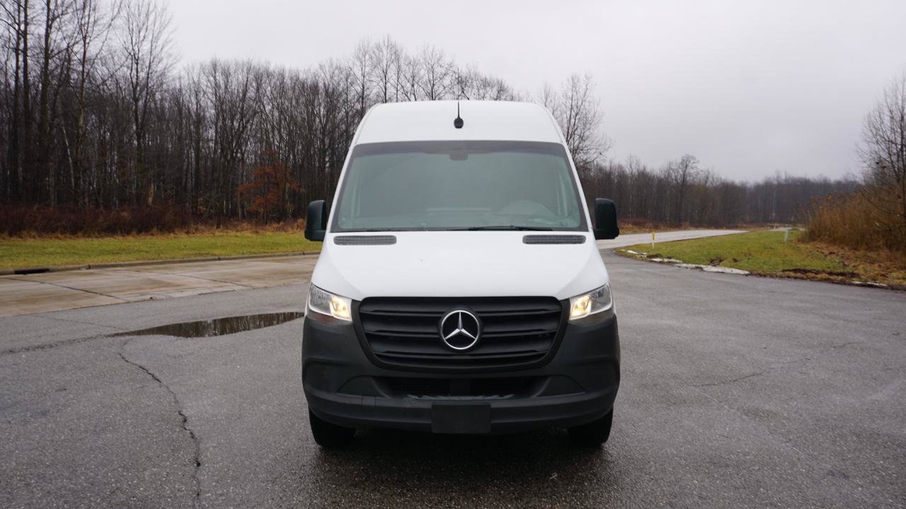 Used 2019 Mercedes-Benz Sprinter 2500 w/ Driver Convenience Package image 7