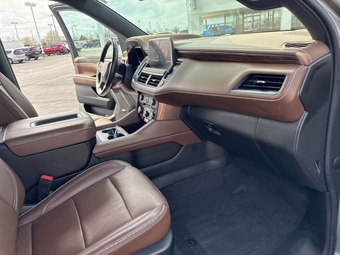 Used 2022 Chevrolet Tahoe High Country AWD/4WD image 37
