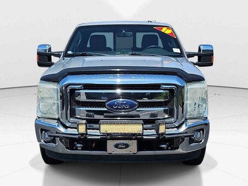 Used 2015 Ford F250 Lariat w/ Chrome Package image 7