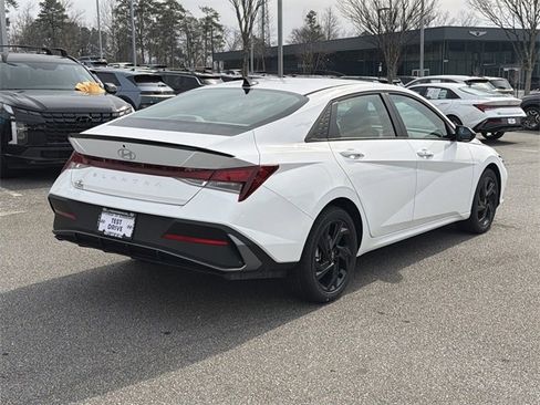 New 2026 Hyundai Elantra Sport image 7