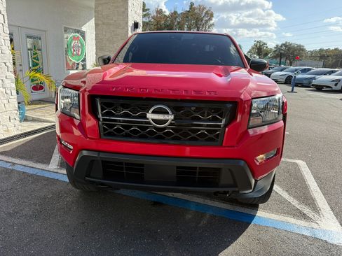 Used 2022 Nissan Frontier S w/ Technology Package image 11