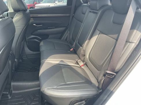 Certified 2022 Hyundai Tucson SEL w/ Convenience + Premium Package FWD image 18
