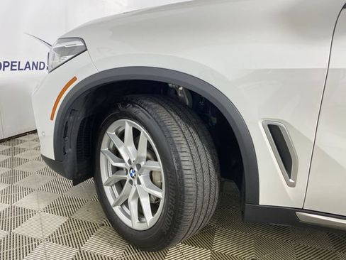 Used 2023 BMW X5 xDrive40i w/ Premium Package AWD/4WD image 23