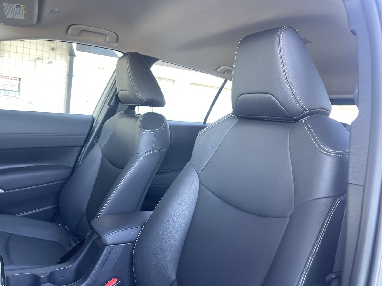 Used 2026 Toyota Corolla Cross XLE AWD/4WD image 19