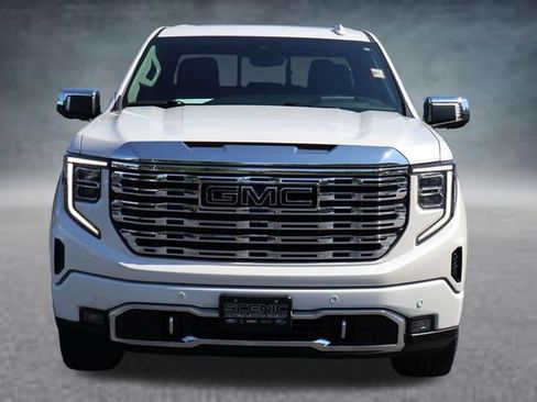 Used 2023 GMC Sierra 1500 Denali AWD/4WD image 29