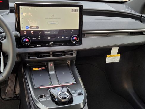 New 2026 Subaru Solterra image 11