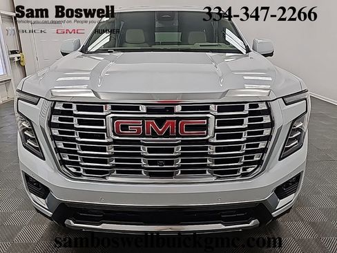 New 2026 GMC Yukon XL Denali w/ Sun & Power Step Package AWD/4WD image 3