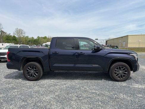 Used 2023 Toyota Tundra Platinum image 6