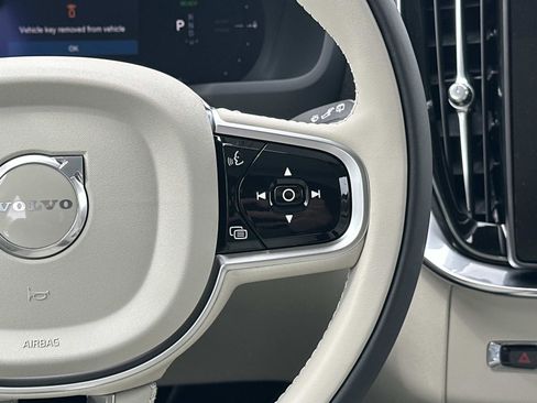 New 2026 Volvo XC90 T8 Ultra w/ Lounge Package AWD/4WD image 9