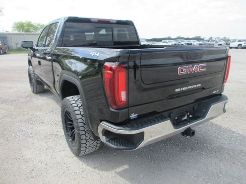 New 2026 GMC Sierra 1500 SLT w/ SLT Convenience Package image 10