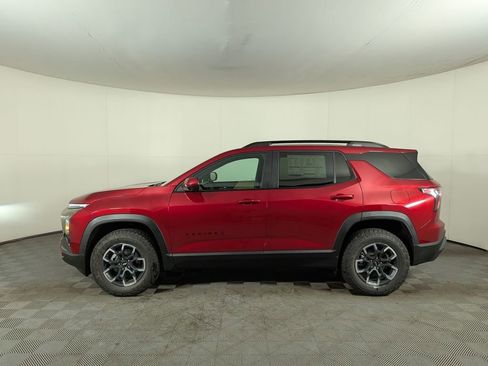 New 2026 Chevrolet Equinox ACTIV w/ Convenience Package III AWD/4WD image 3