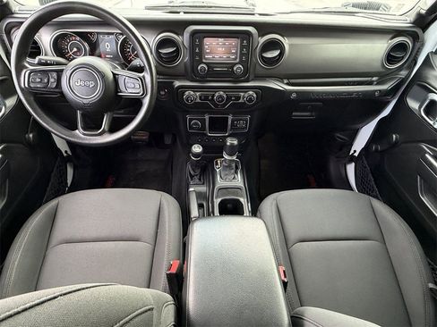 Used 2021 Jeep Wrangler Unlimited Sport image 10