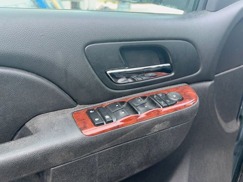 Used 2012 Chevrolet Avalanche LS w/ All-Star Edition image 6