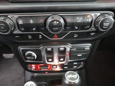 Used 2019 Jeep Wrangler Rubicon image 6